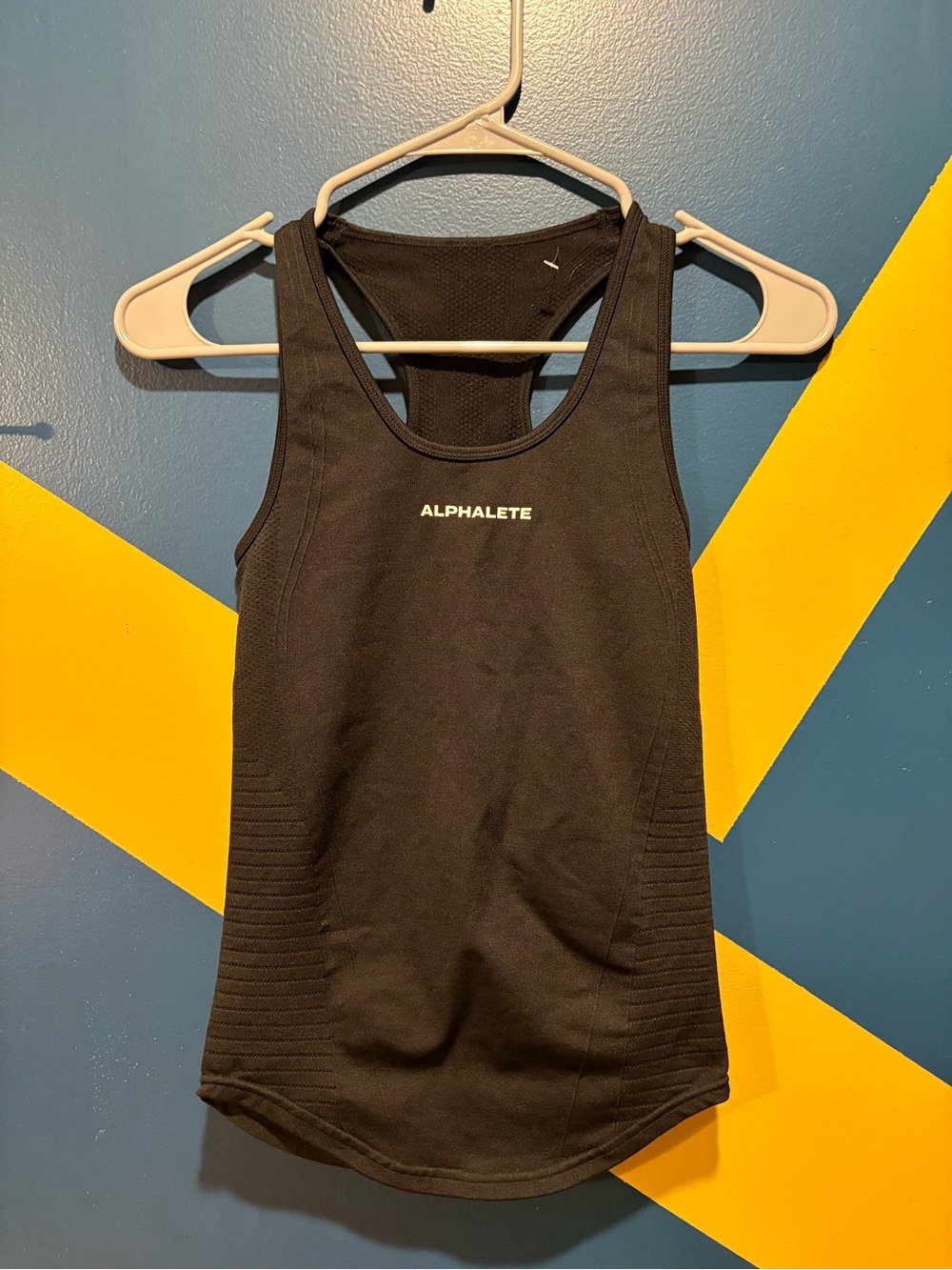 Alphalete Black Racerback Compression Workout Top EUC